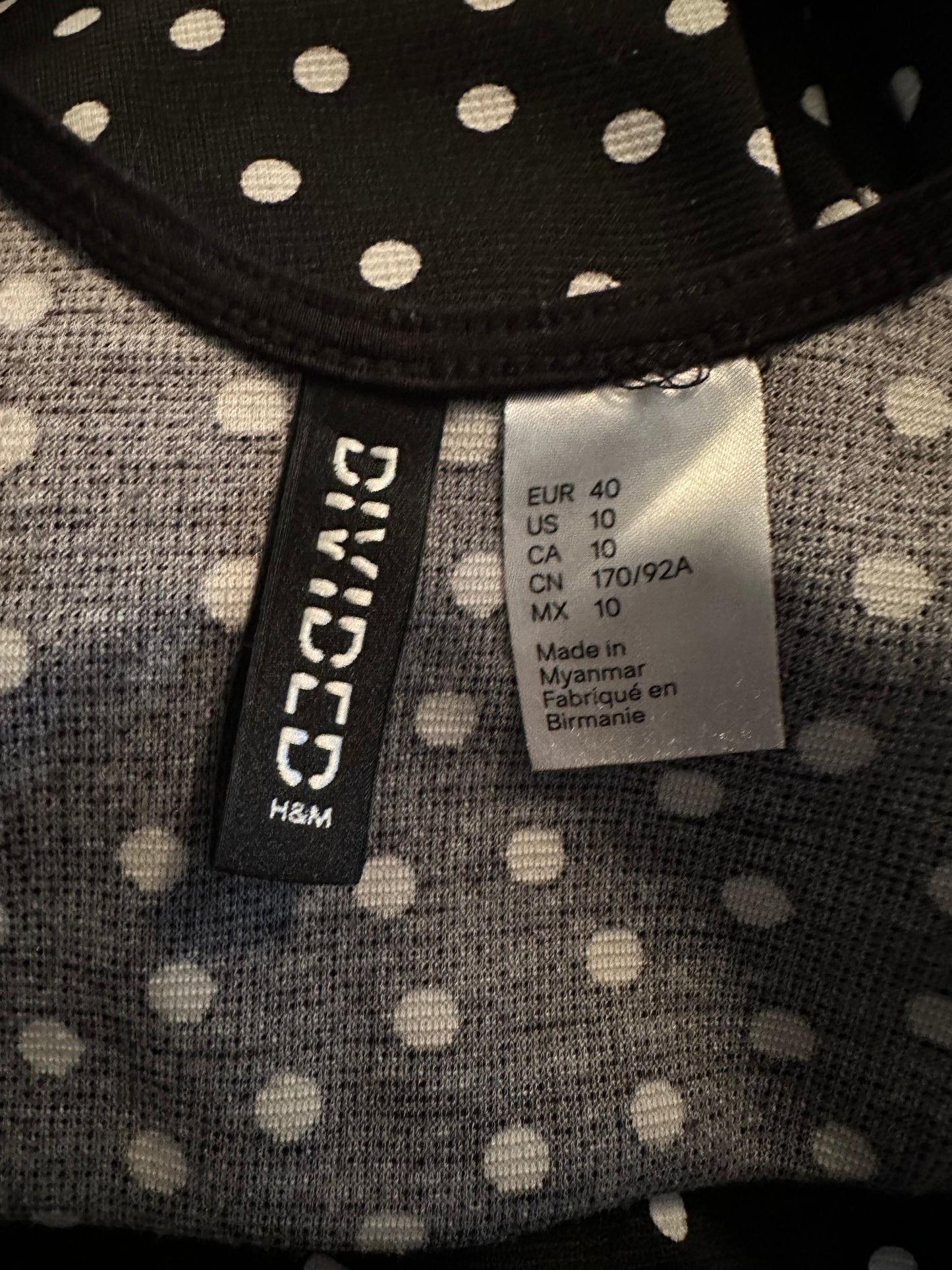 Divided H&M - Sleeveless Black Polka Dot Dress