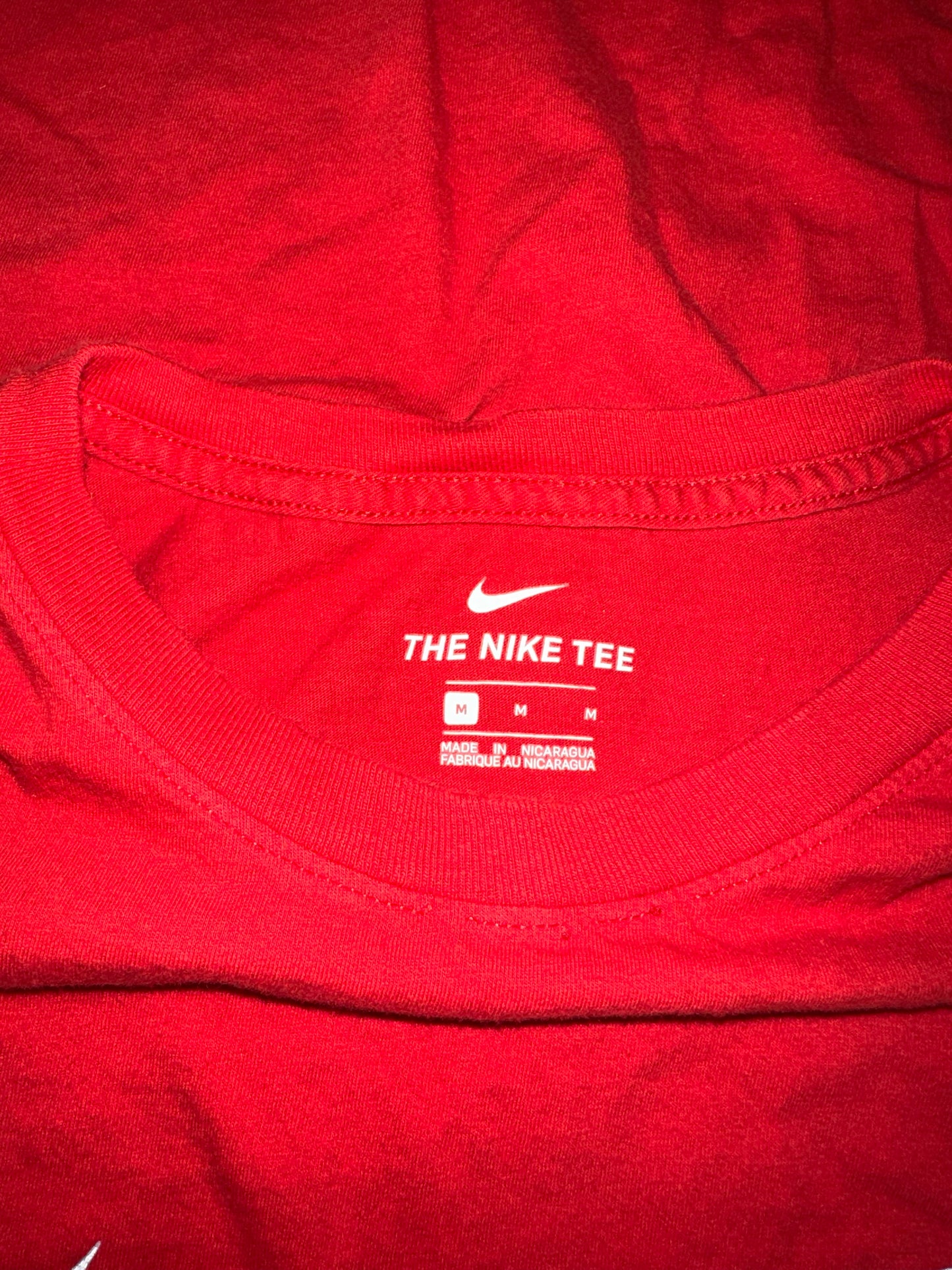 The Nike Tee - Red Light Gray T-shirt